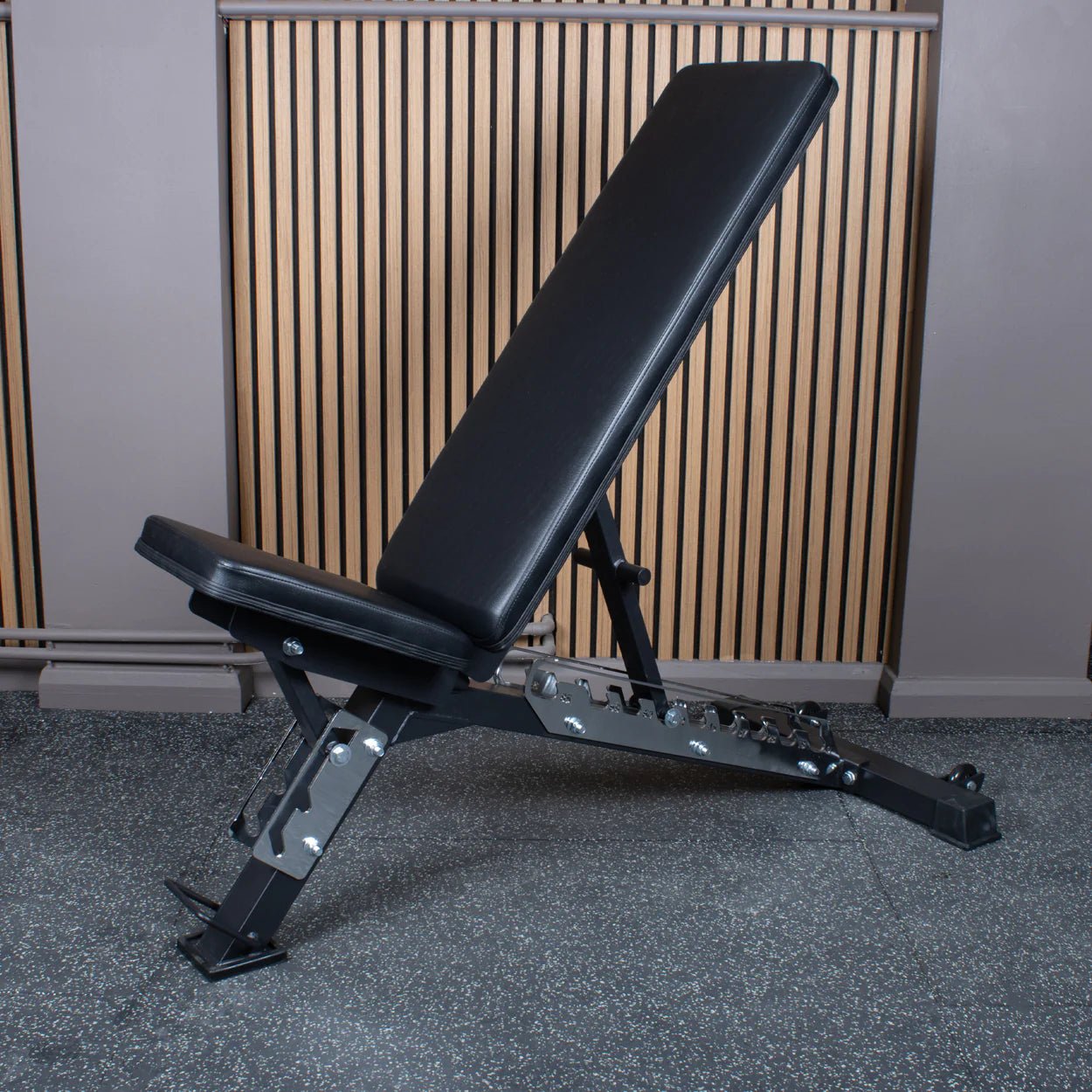 Semi - Commercial Adjustable Bench - BlackBear Fitness