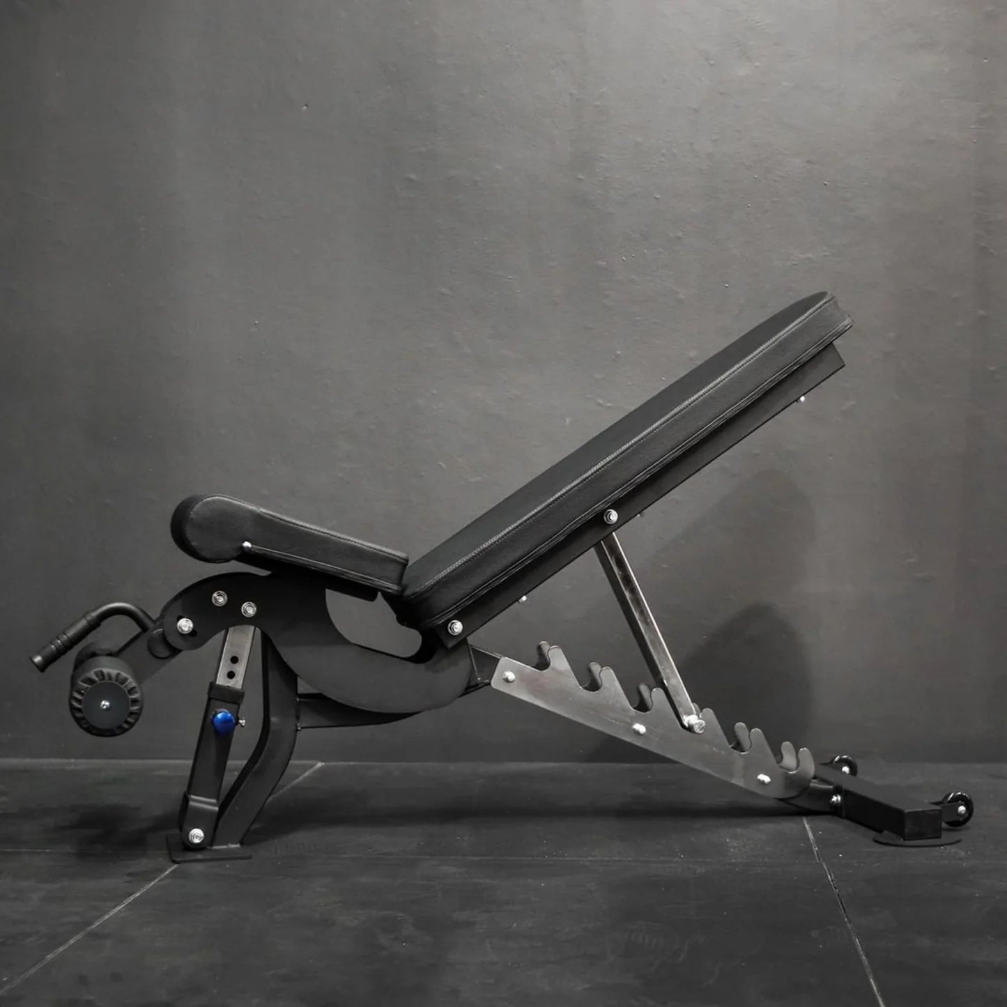 Commercial FID Bench - BlackBear Fitness