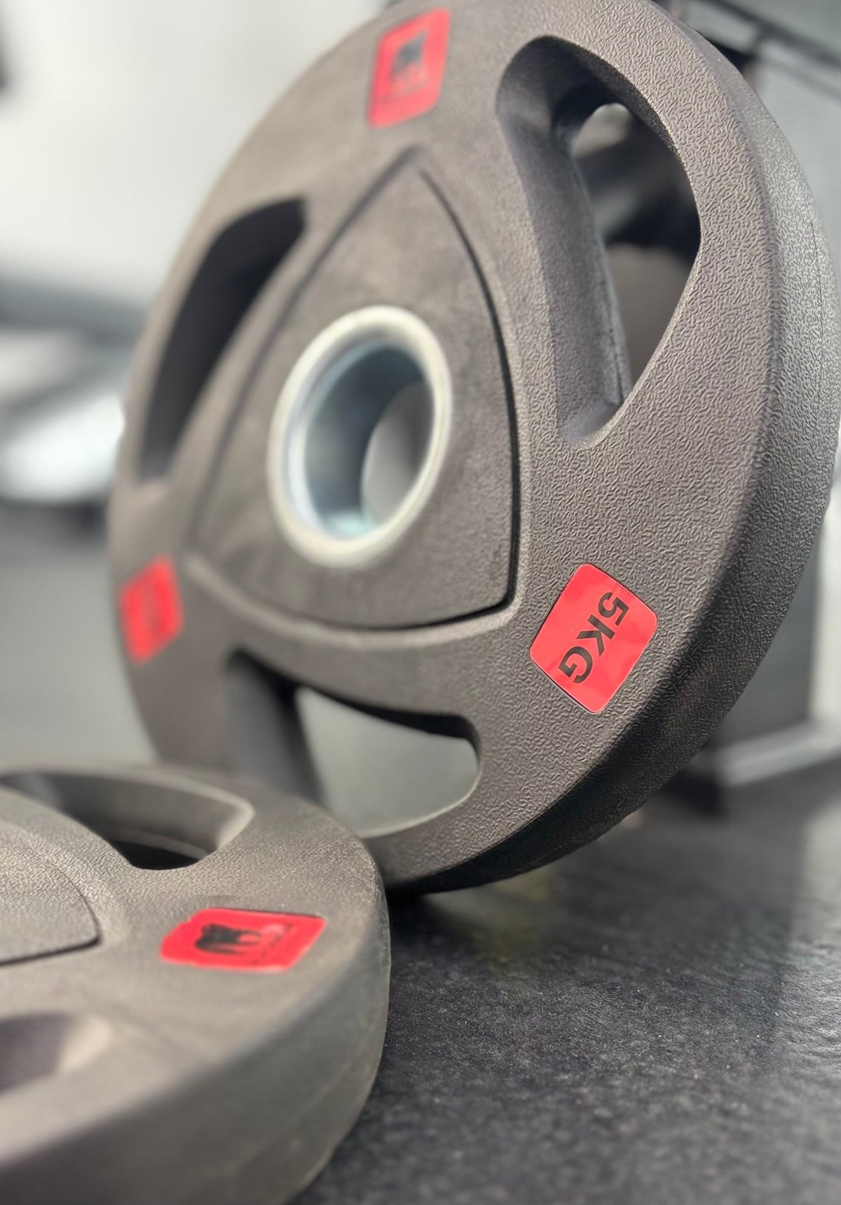 Rubber Tri Grip Weight Plates - BlackBear Fitness