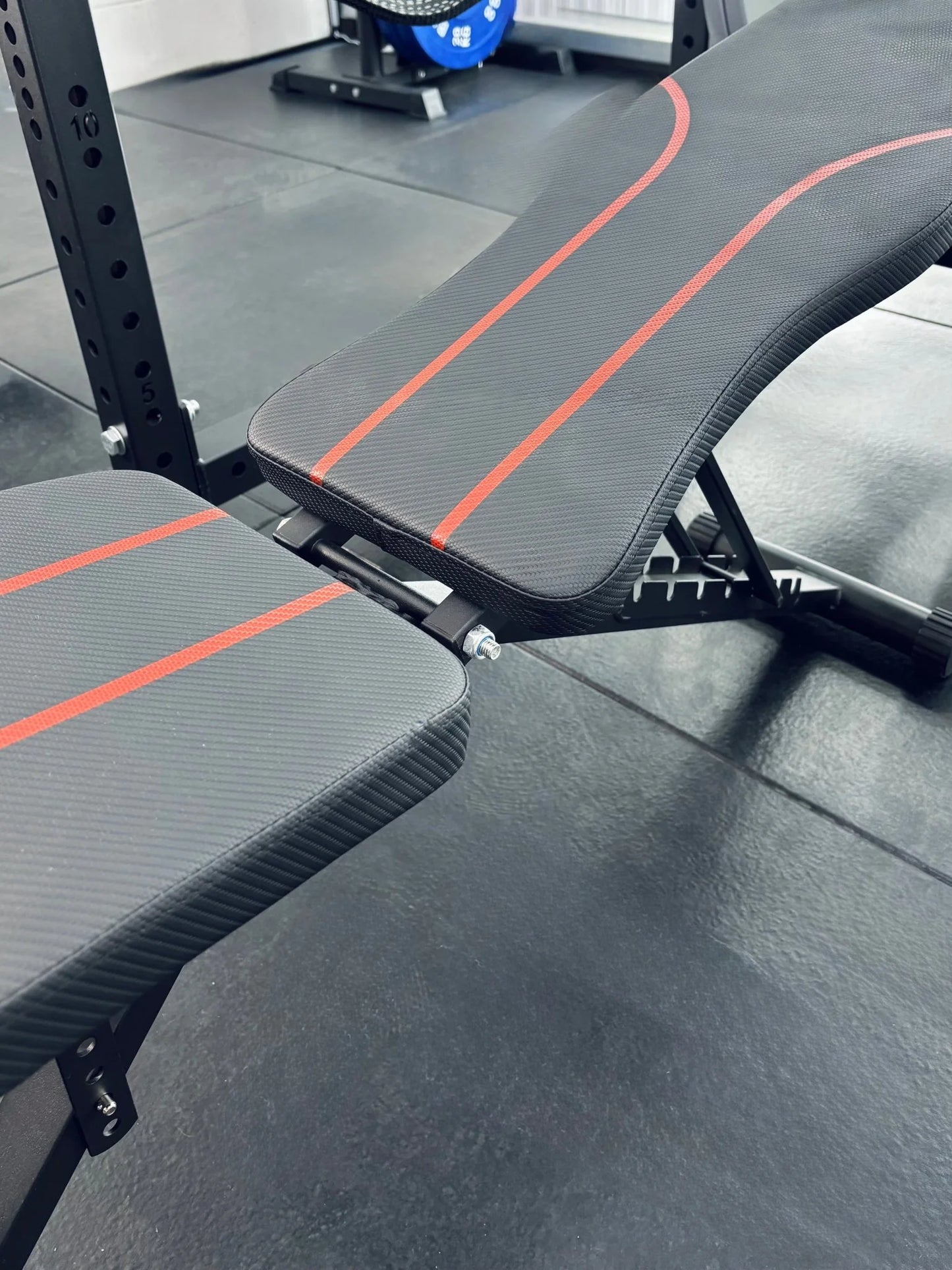 (OVERSTOCK SALE) BlackBear Folding Incline Bench #2