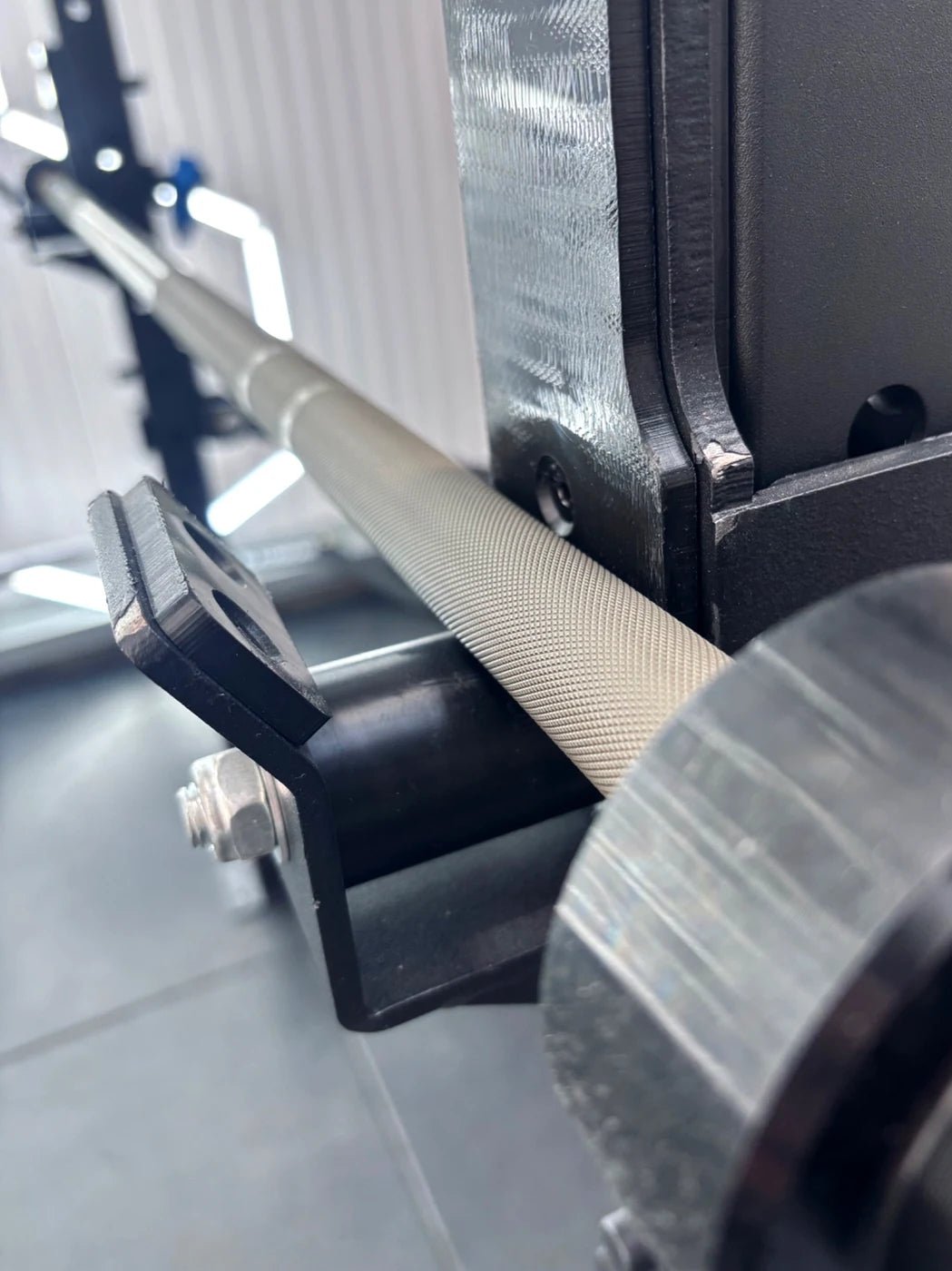 6ft 15kg Military Green & Black Olympic Barbell - BlackBear Fitness