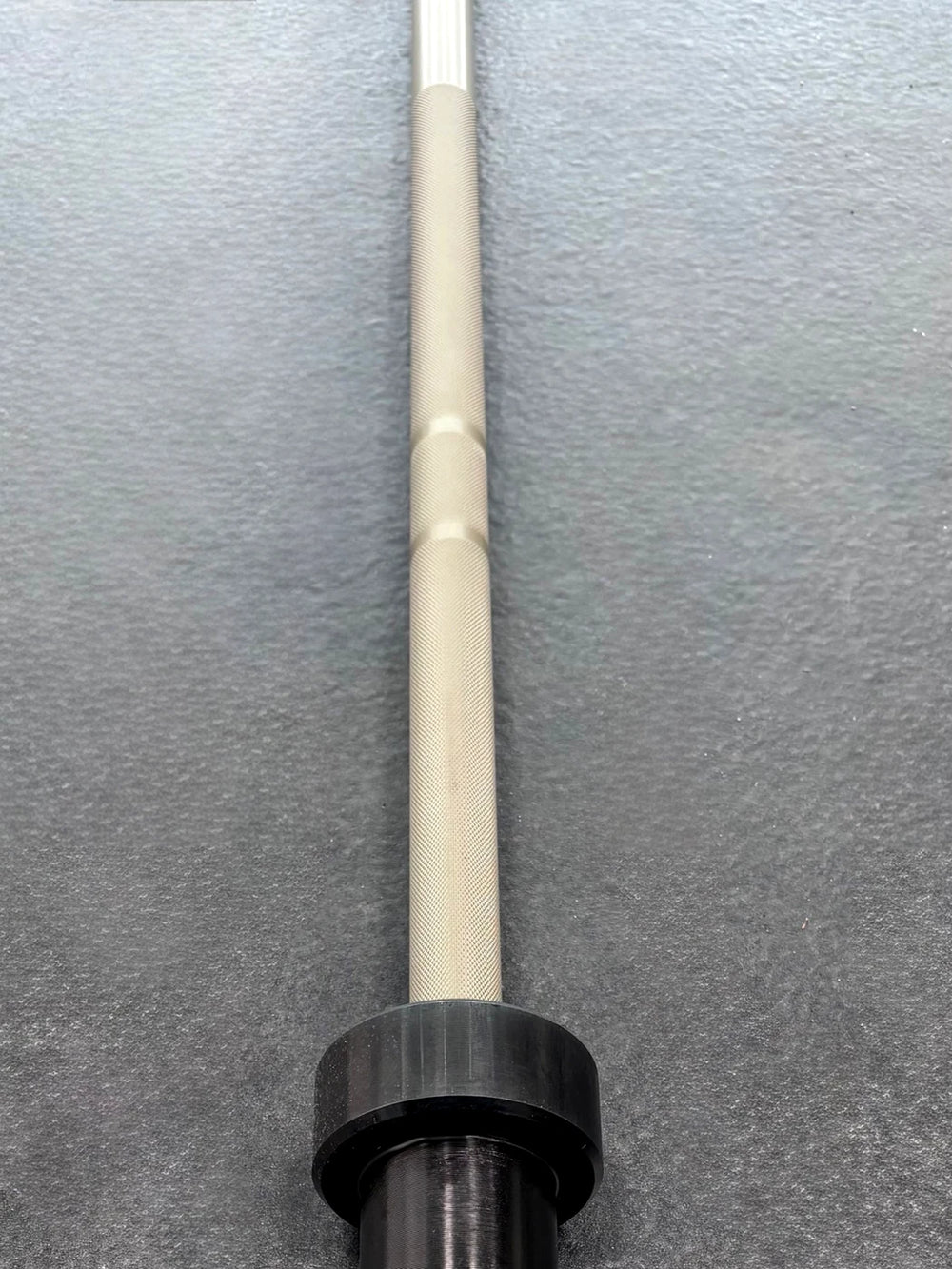6ft 15kg Military Green & Black Olympic Barbell - BlackBear Fitness