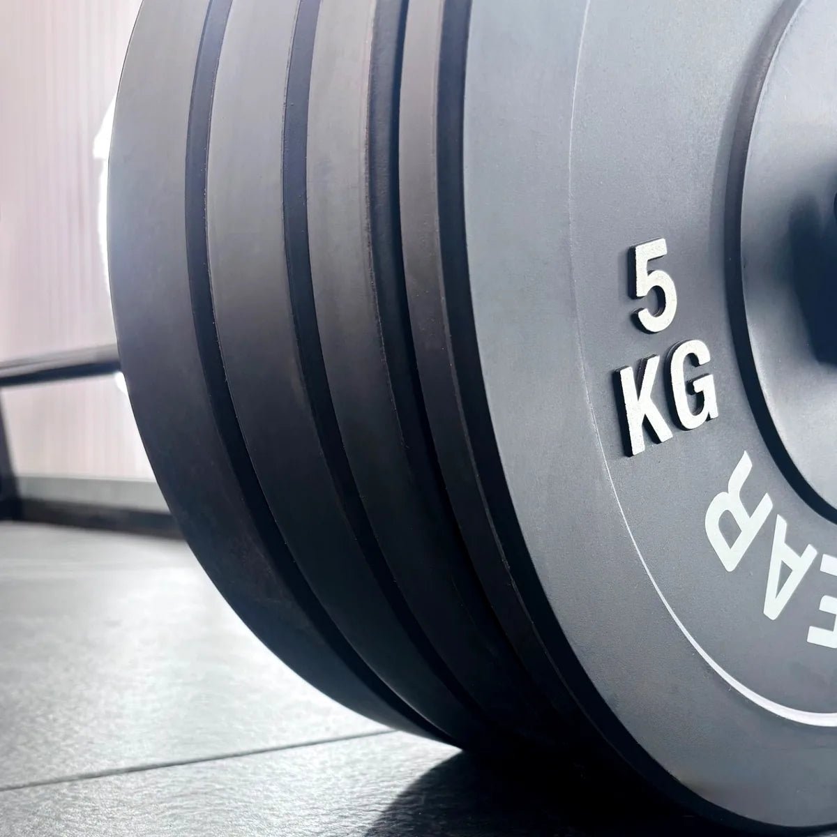 7ft 20kg Bar and 100kg Bumper Plate Package 1 - BlackBear Fitness