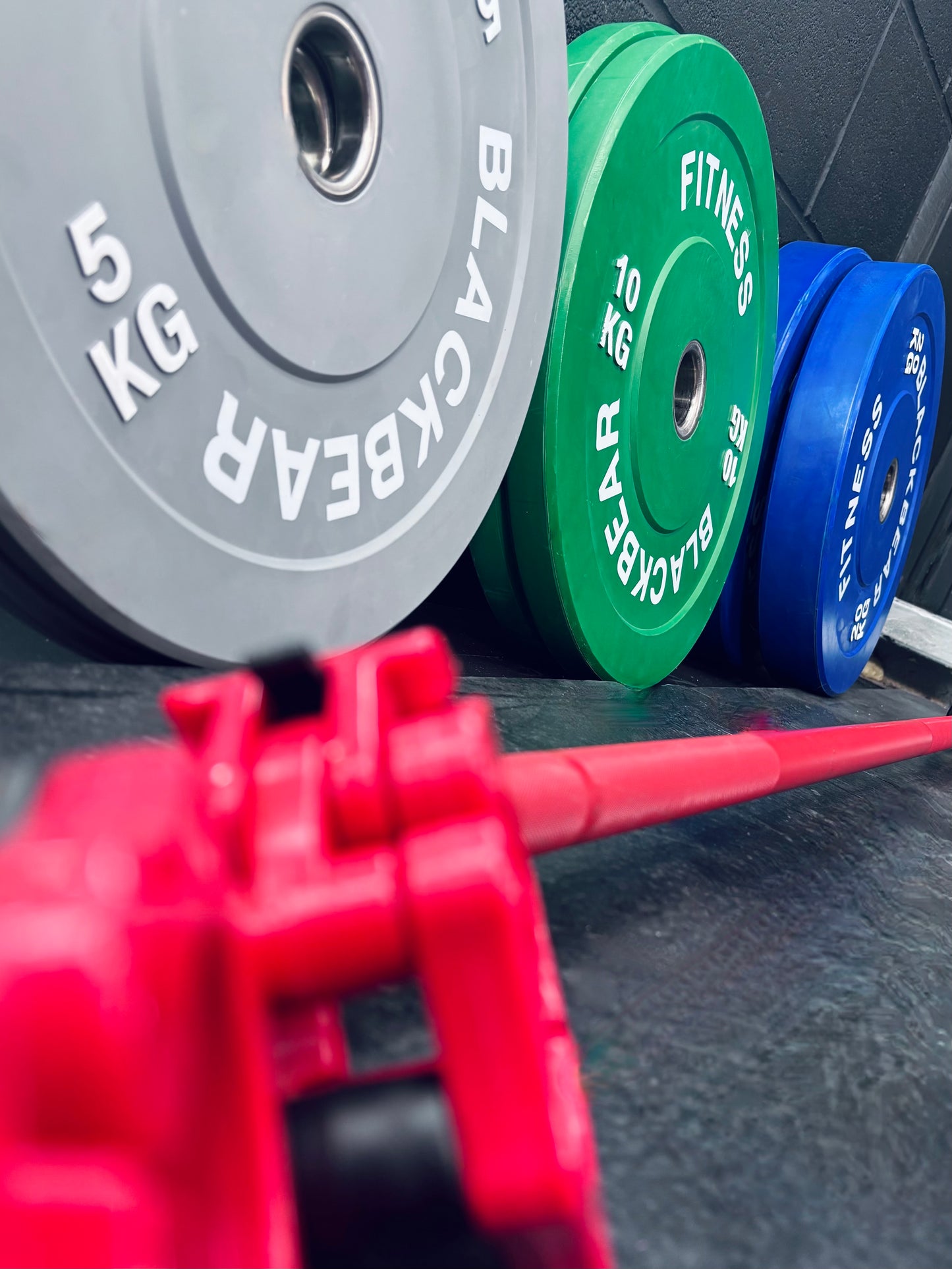 7ft 20kg Bar and 100kg Coloured Bumper Plate Package #3