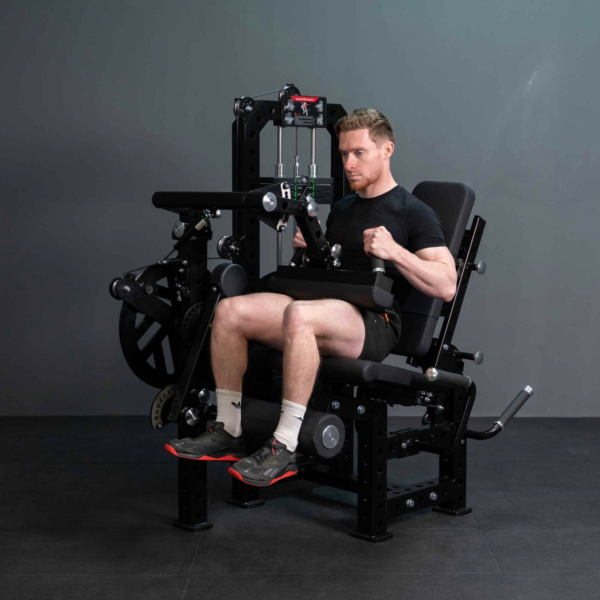 Apex Leg Extension / Curl Machine - 3 in 1 System 110kg Stack - BlackBear Fitness