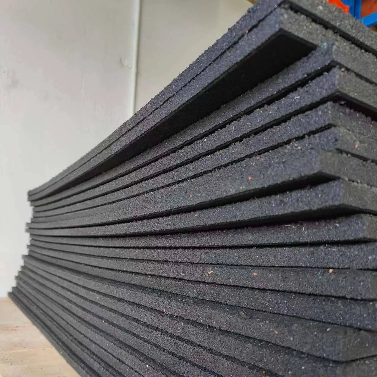 1m x 1m 20mm Black Gym Flooring