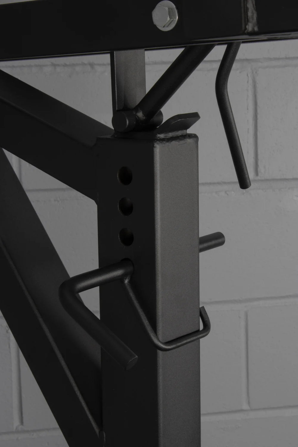Leverage / Pendulum Squat Machine - BlackBear Fitness