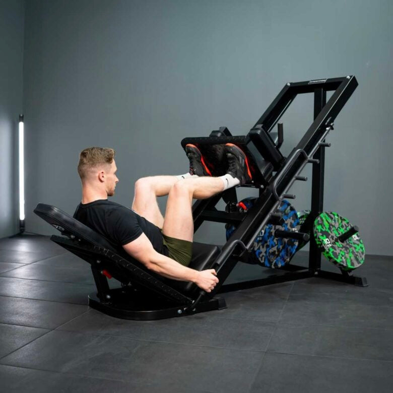 Hack Squat / Leg Press Machine