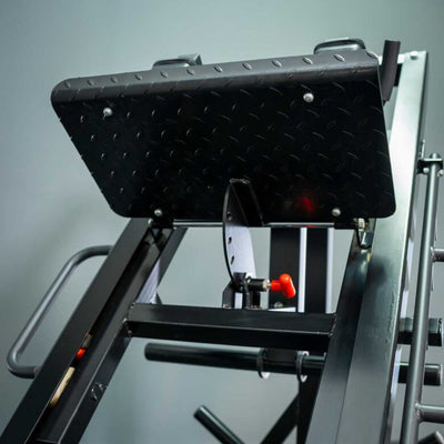 Hack Squat / Leg Press Machine