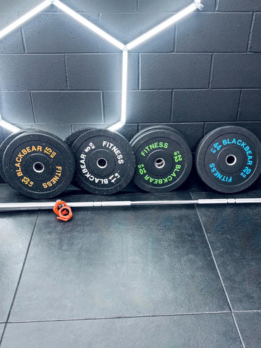 7ft 20kg Bar and 100kg Hi - Temp Bumper Plate Package 2 - BlackBear Fitness